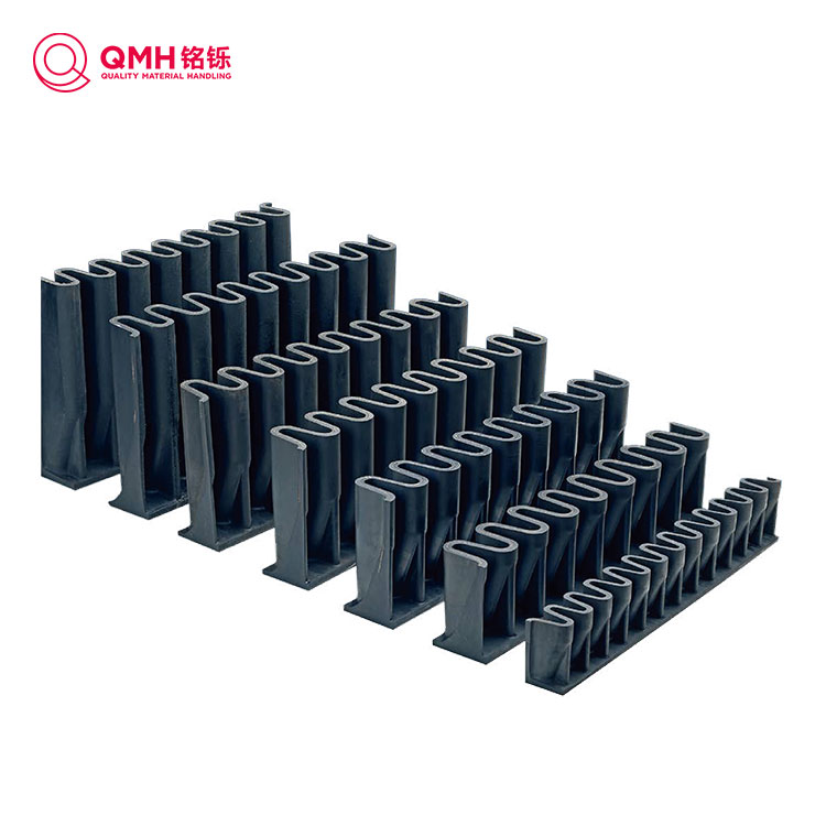 각도가 높은 자재 취급에 측벽 컨베이어 벨트 측벽이 필수적인 이유는 무엇입니까?